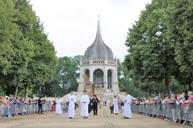 Pardon de Ste Anne 2021 - procession fin 00