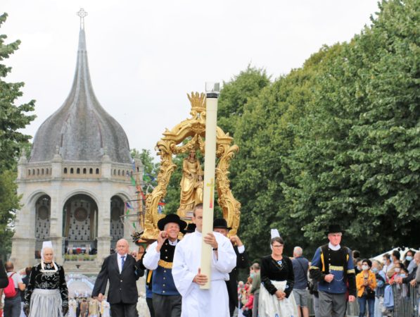 Pardon de Ste Anne 2021 - procession fin 3