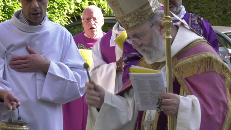 celebration-des-rogations-2024-a-notre-dame-de-fatima-de-bieuzy-lanvaux-le-7-mai-2024-photo-eveque